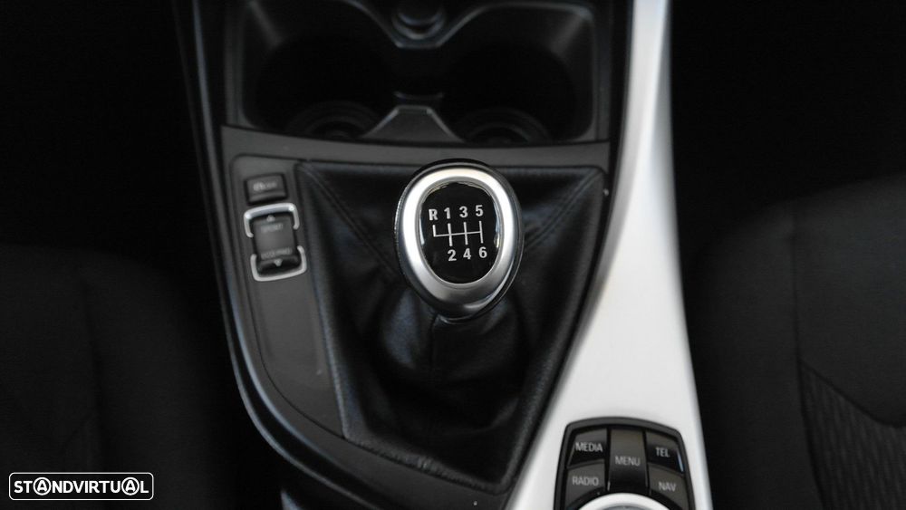 BMW 116 d EfficientDynamics - 43