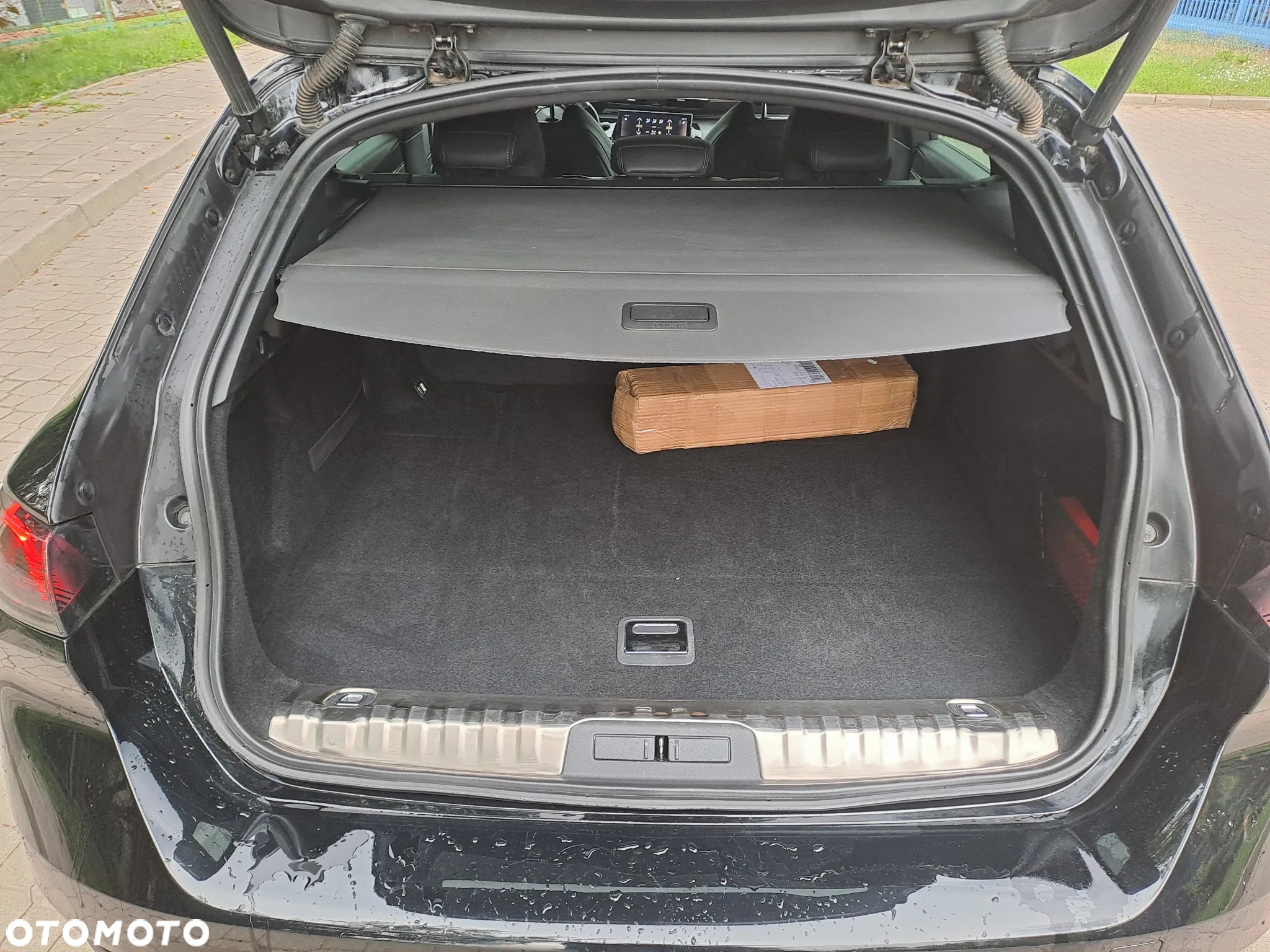 Peugeot 508 SW BlueHDi 130 GT S&S EAT8 - 30