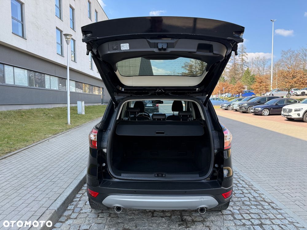 Ford Kuga 1.5 EcoBoost 2x4 Titanium - 29