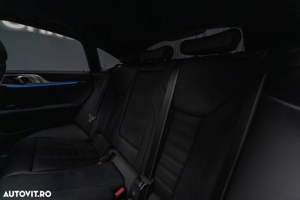 BMW M4 M440i xDrive Gran Coupe - 28