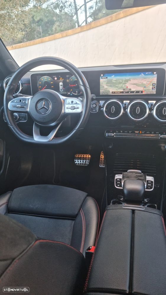 Mercedes-Benz A 180 Limousine d 7G-DCT AMG Line - 7