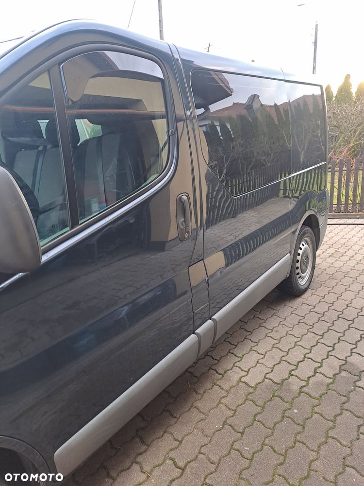 Opel Vivaro - 4