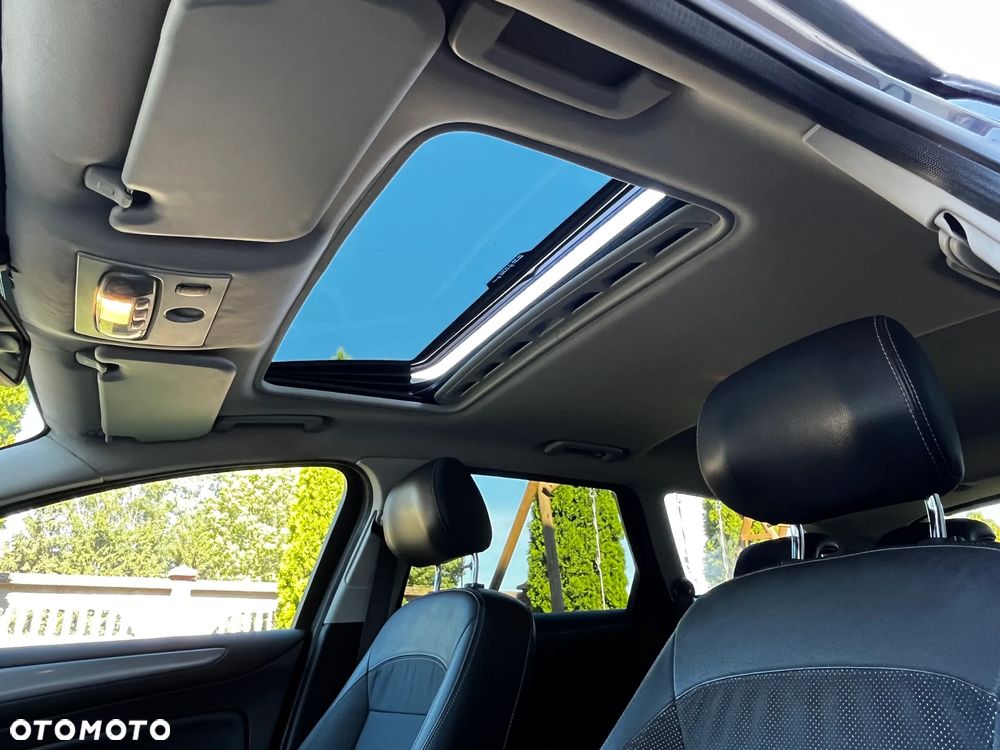 Ford Mondeo 2.0 TDCi Champions Edition - 26