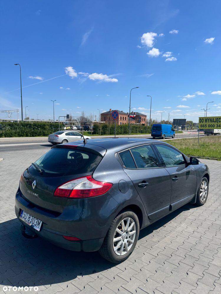 Renault Megane 1.6 16V Color Edition - 6