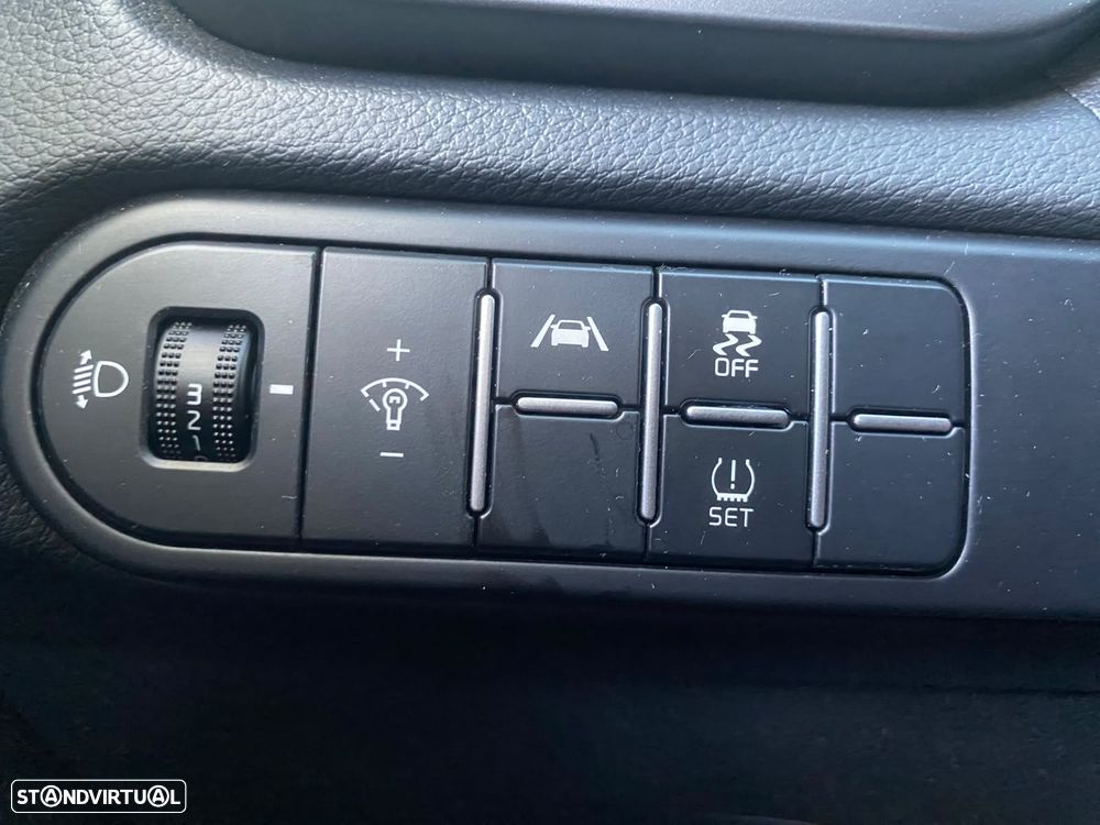 Kia XCeed 1.0 T-GDi Dynamic - 10