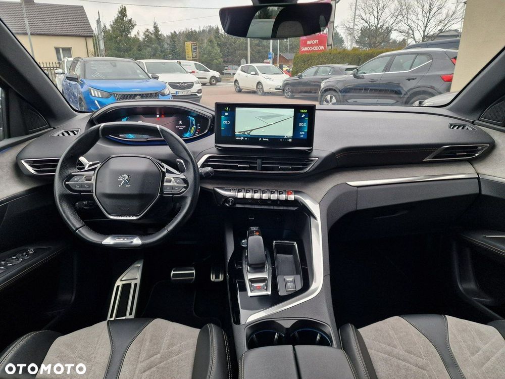 Peugeot 3008 1.6 PureTech HYbrid GT Line S&S EAT8 - 14