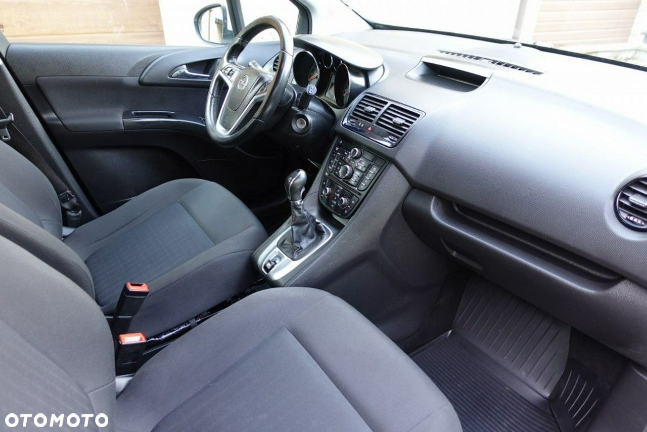 Opel Meriva - 13