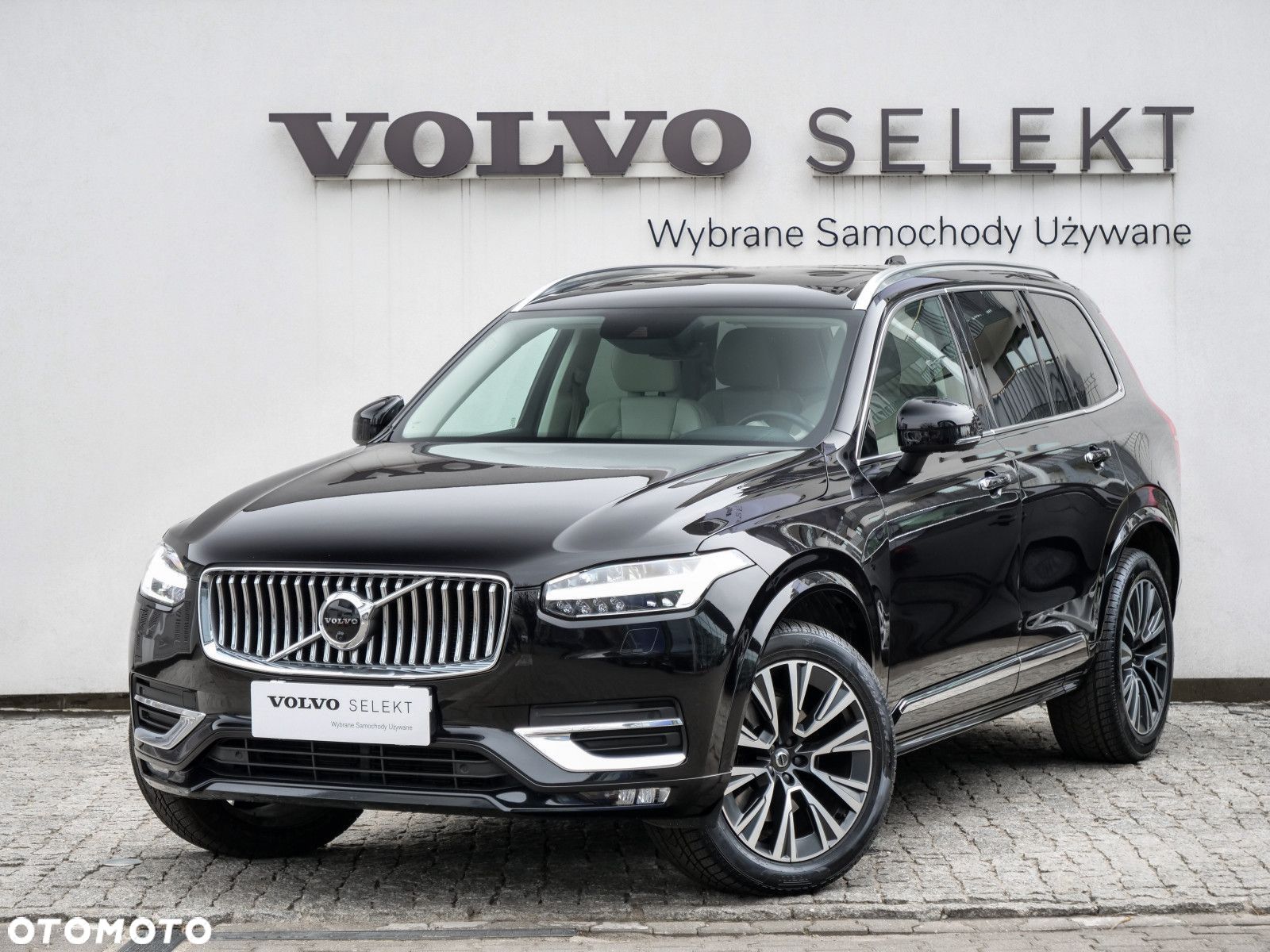 Volvo XC 90 - 1