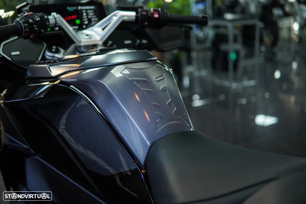 BMW R 1300 RT TRIPLE BLACK  C/ ASA - 9