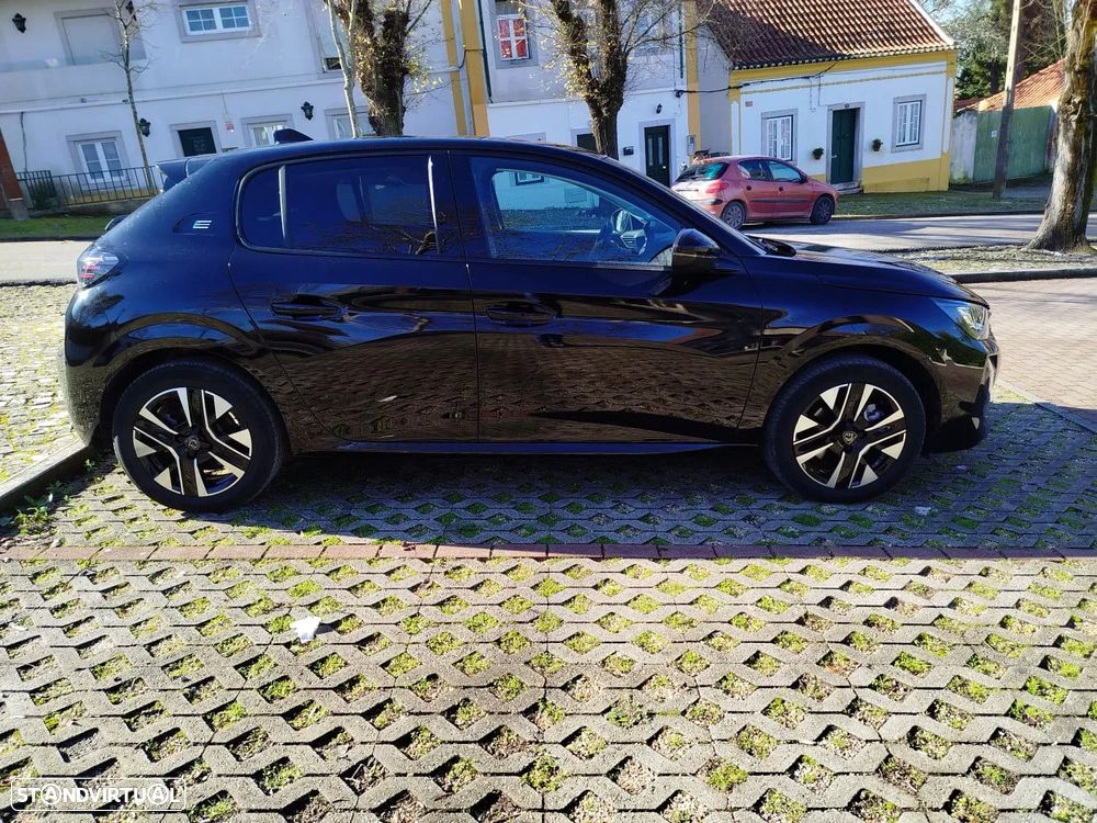 Peugeot e-208 51 kWh Allure - 6