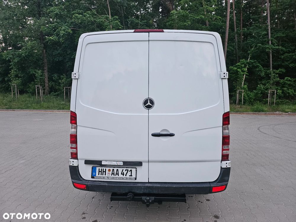 Mercedes-Benz Sprinter - 8