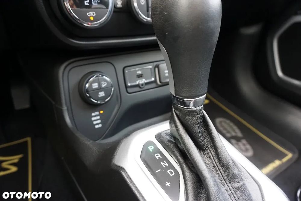 Jeep Renegade 2.0 MultiJet Limited 4WD S&S - 31