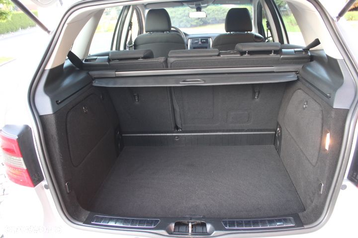 Mercedes-Benz Klasa B 180 CDI Special Edition - 36