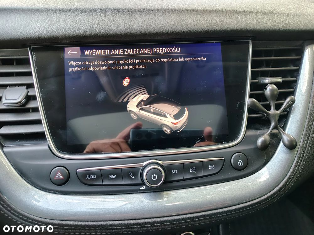 Opel Grandland X 1.6 D Start/Stop Business Edition - 24