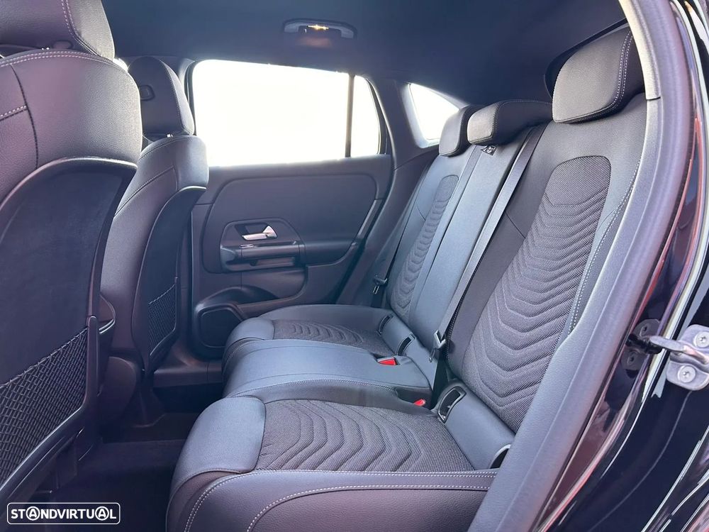 Mercedes-Benz GLA 250 e - 4