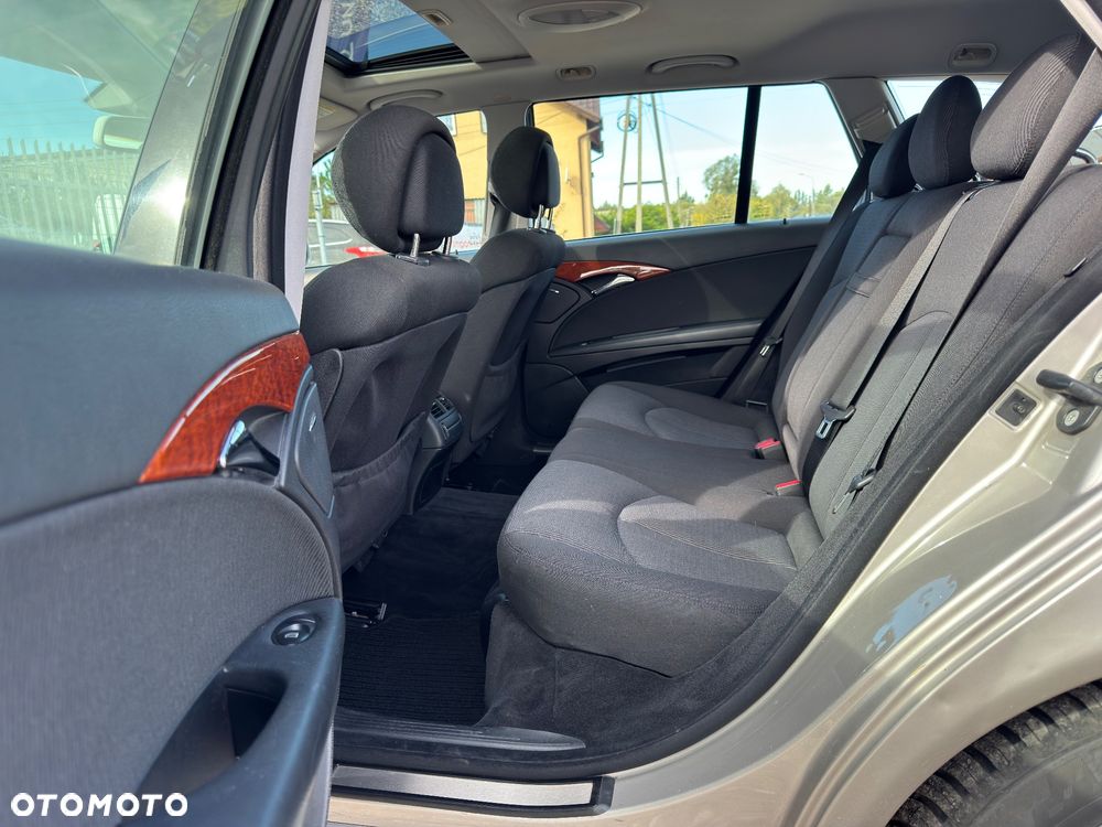 Mercedes-Benz Klasa E 220 CDI Automatik Classic BusinessEDITION - 19