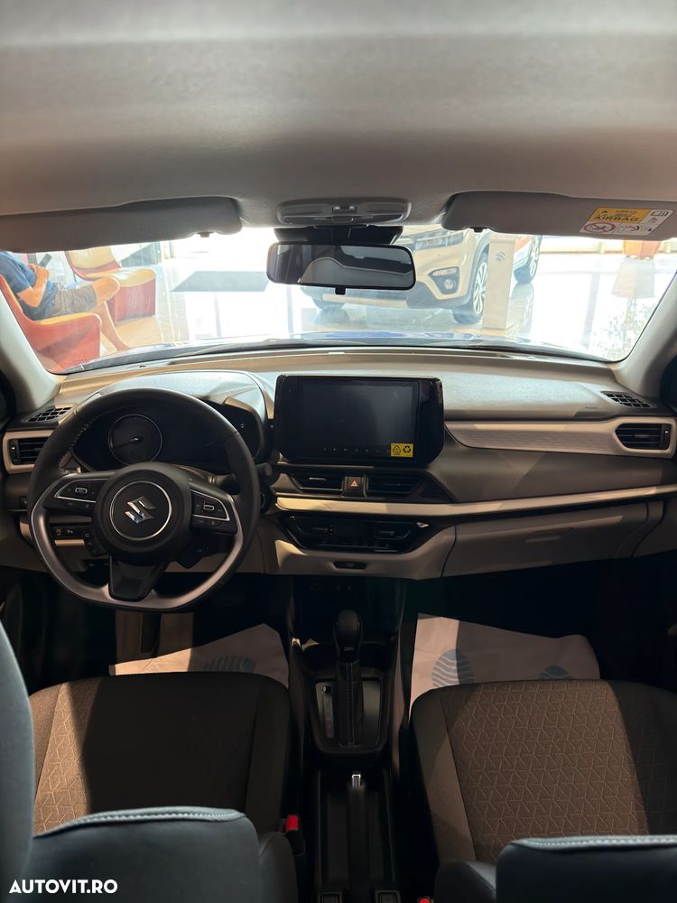 Suzuki Swift 1.2 Dualjet 12V MHEV CVT Passion - 7