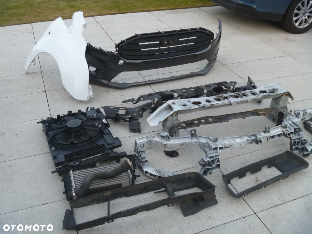 FORD TRANSIT CONNECT MK2 ACTIVE LIFT 2018 ZDERZAK PRZEDNI - 1