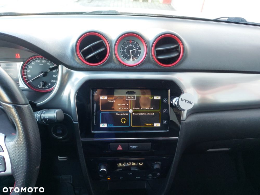 Suzuki Vitara - 22