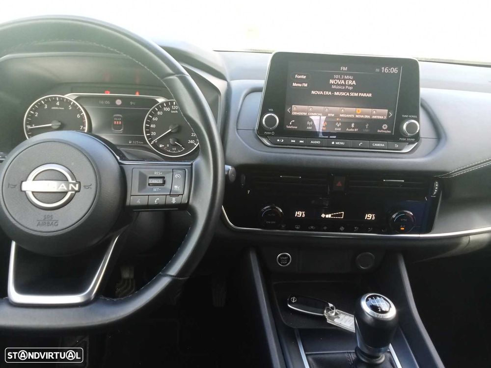 Nissan Qashqai 1.3 DIG-T N-Connecta - 15