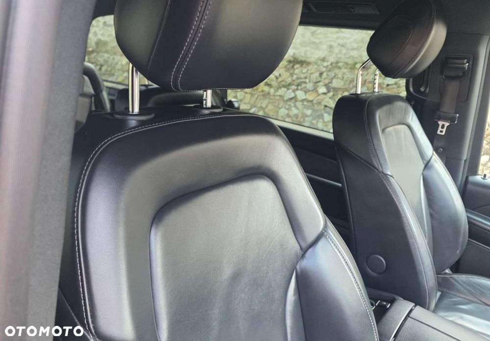 Mercedes-Benz Klasa V - 24