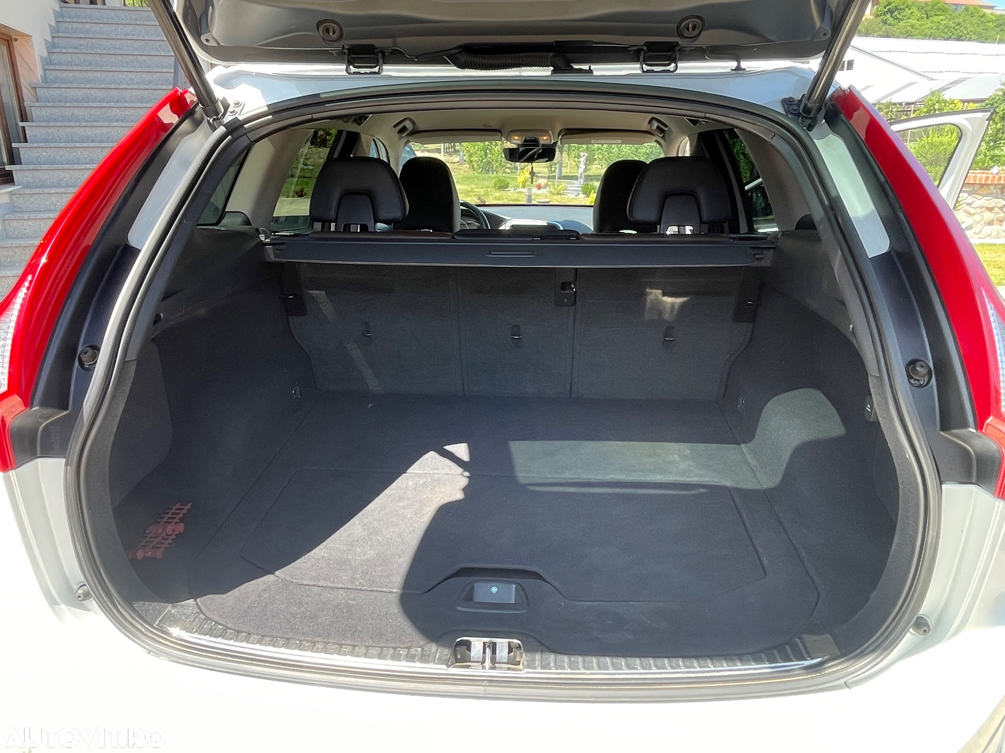 Volvo XC 60 D4AWD Kinetic - 12
