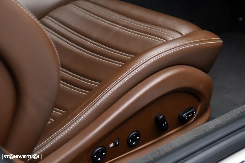 Ferrari California - 16