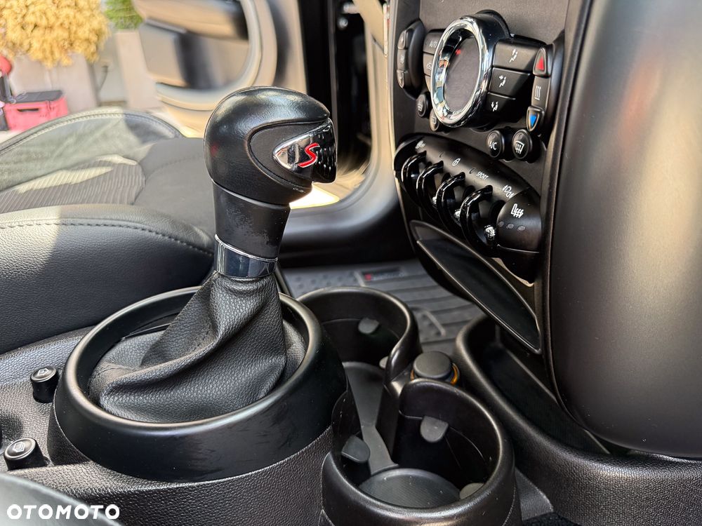 MINI Countryman Cooper S ALL4 sport - 15