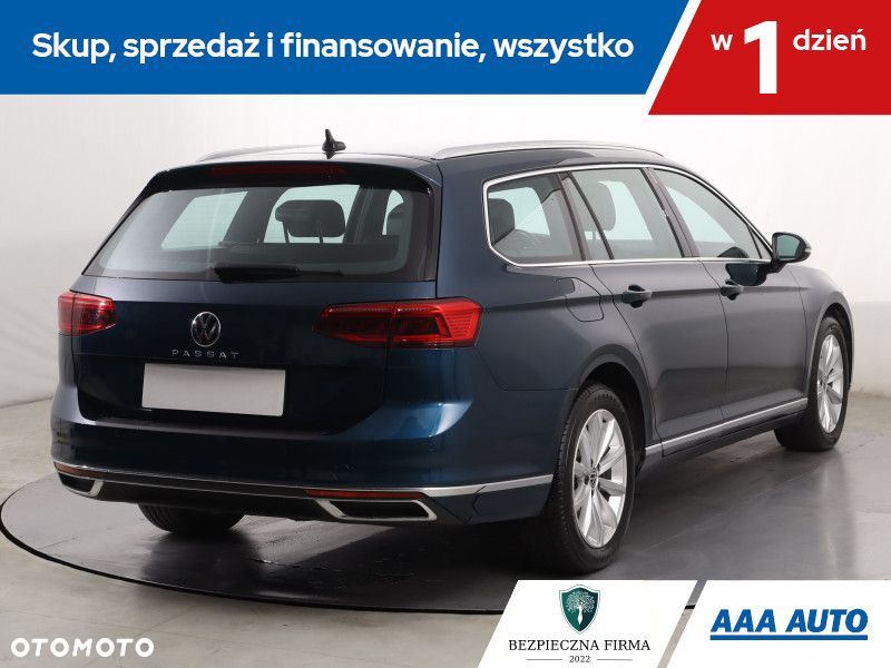Volkswagen Passat Variant - 7