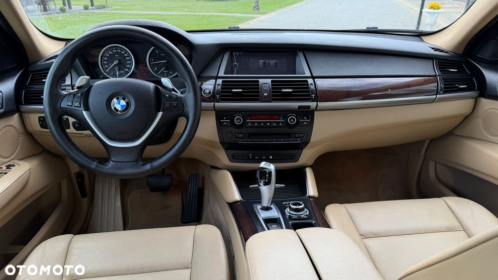 BMW X6 - 13