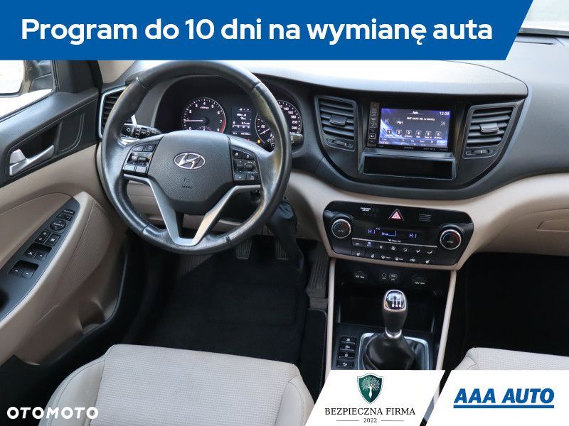 Hyundai Tucson - 8