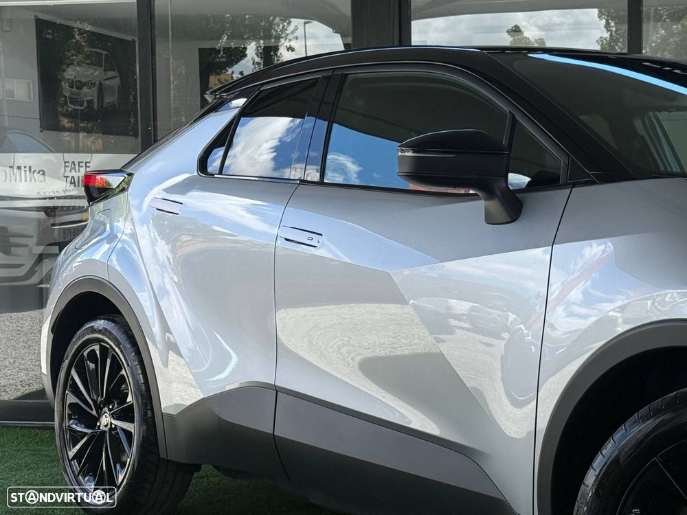Toyota C-HR - 32