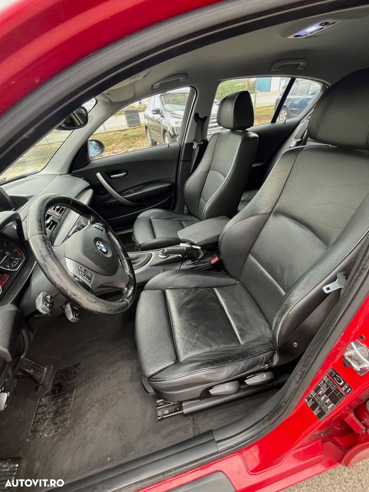 BMW Seria 1 120d Aut. - 8