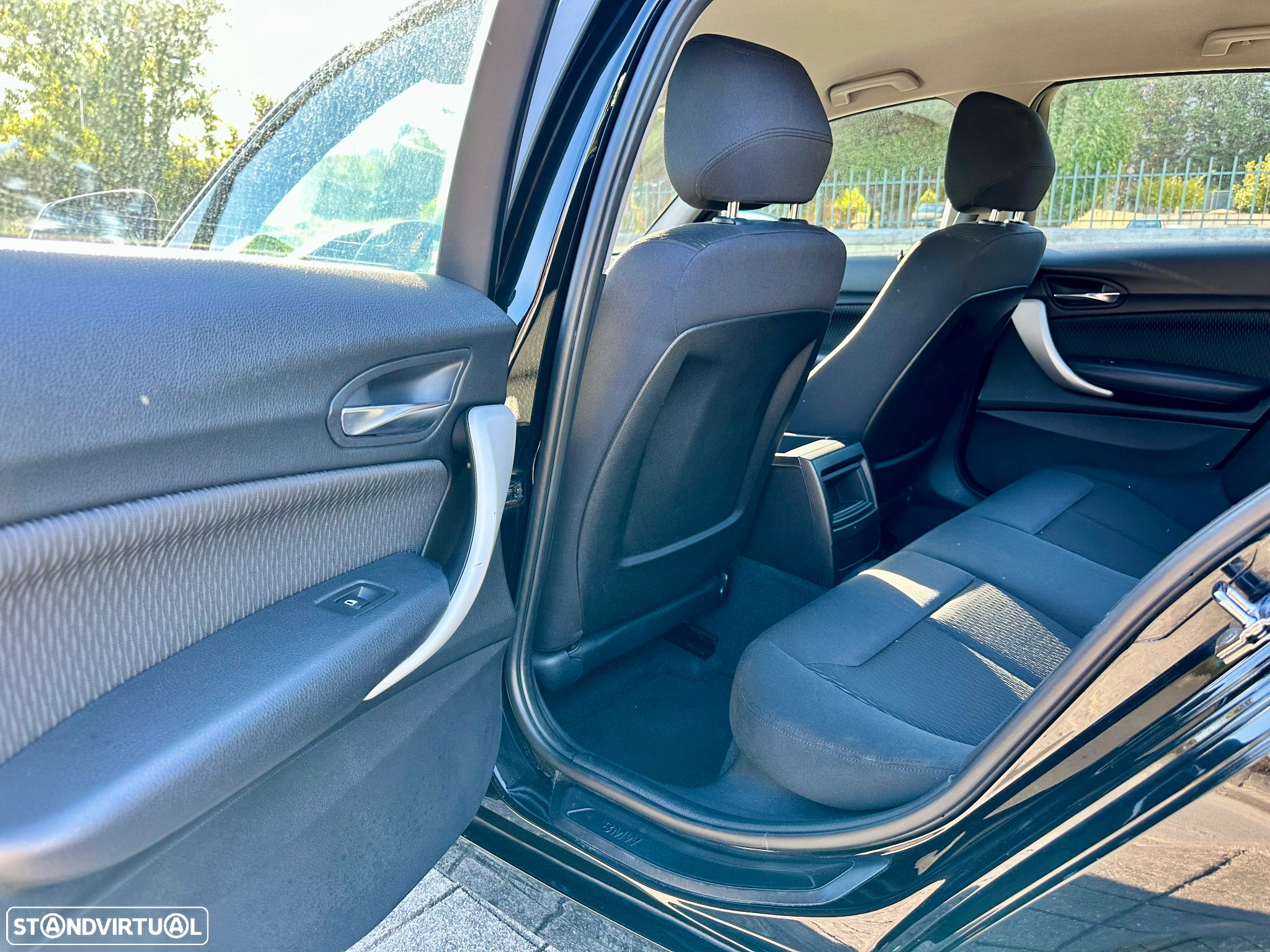 BMW 116 d EfficientDynamics - 16