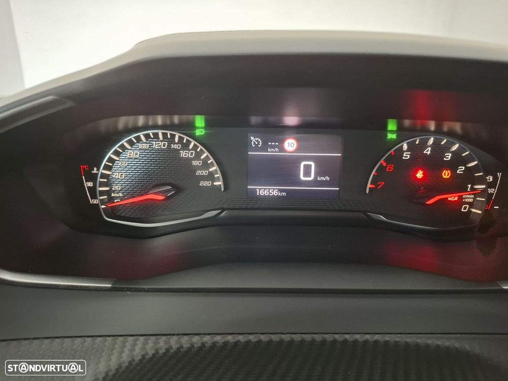 Peugeot 2008 1.2 PureTech Style - 13