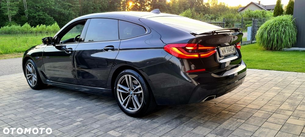 BMW 6GT - 4
