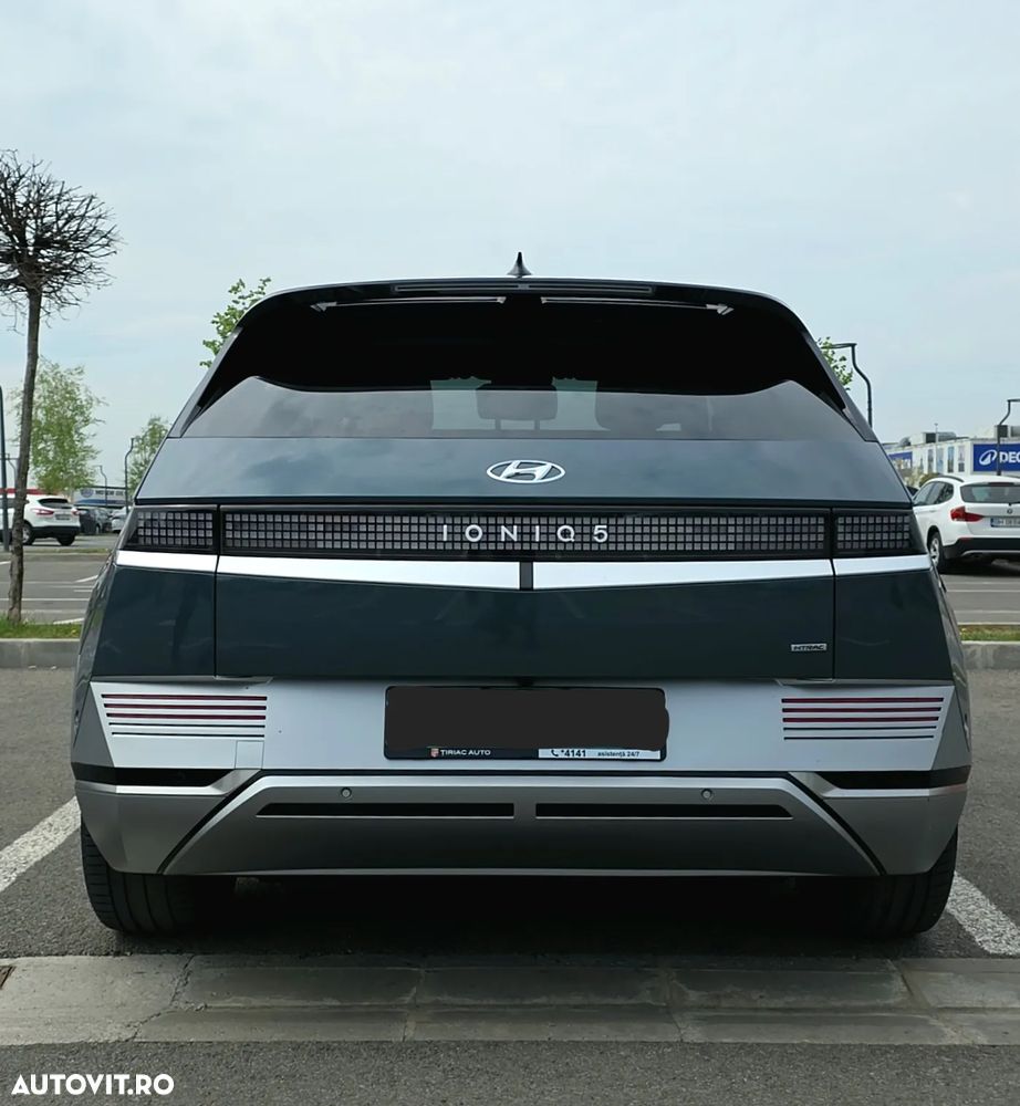 Hyundai IONIQ - 4