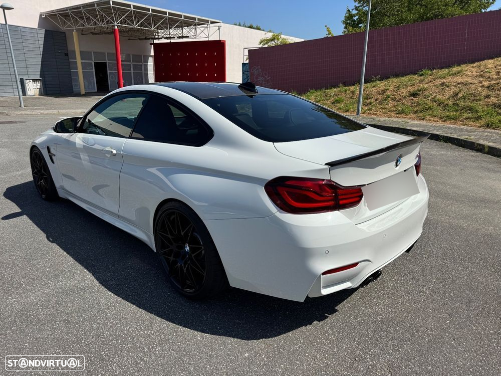 BMW M4 Auto - 12