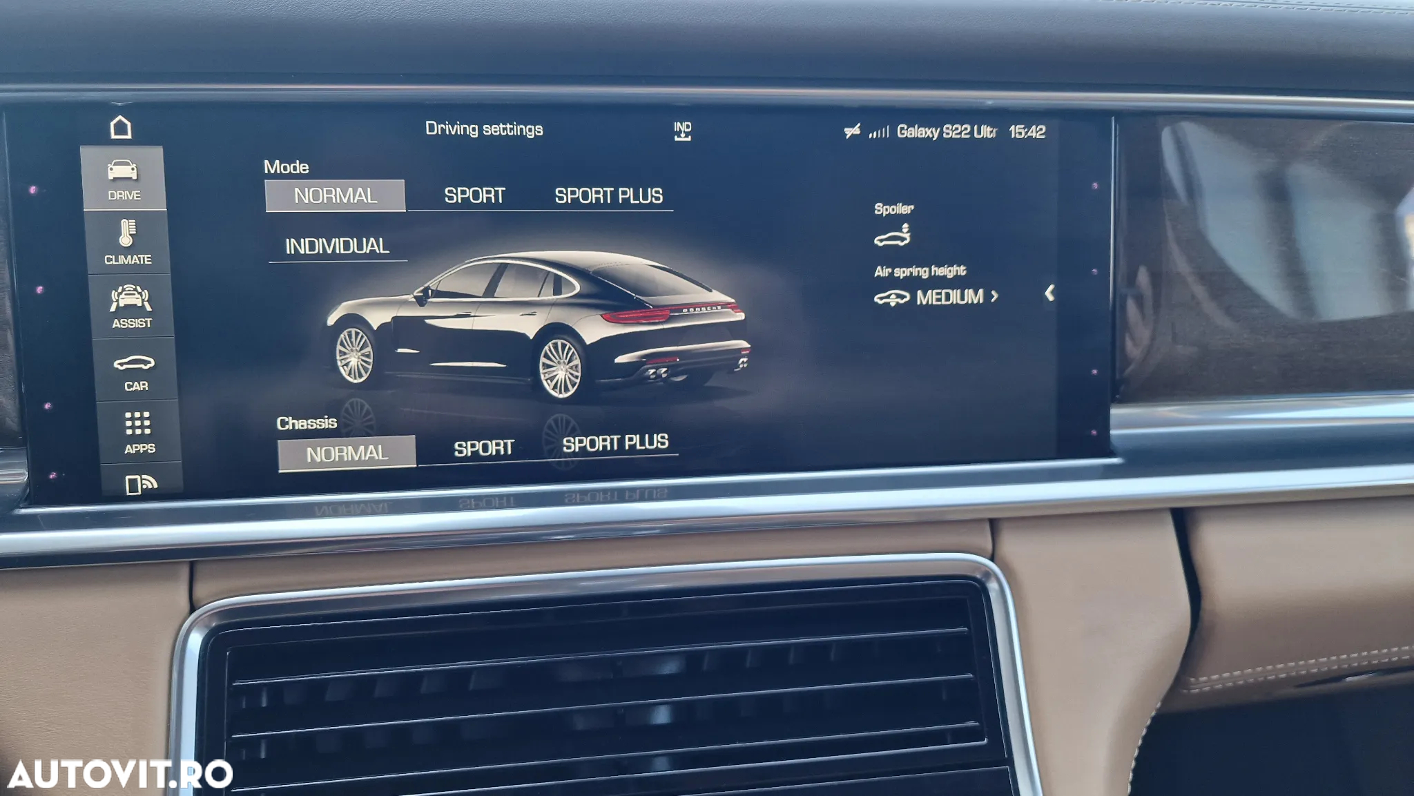 Porsche Panamera - 25