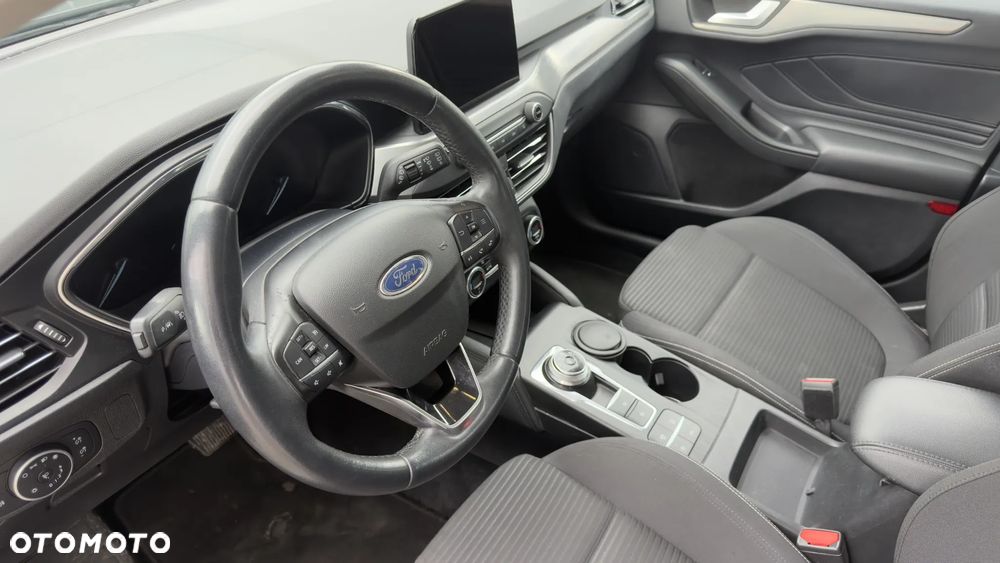 Ford Focus - 10
