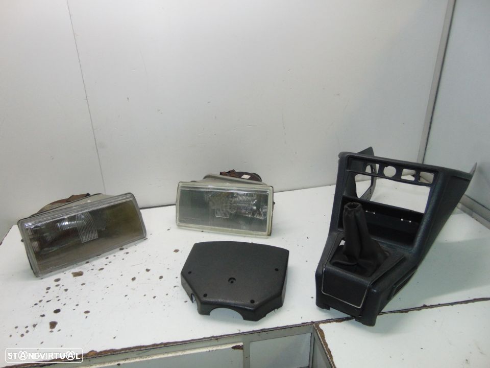 Peugeot 305 2 modelo oticas e + peças - 1