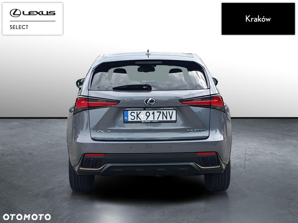 Lexus NX 300h F Sport AWD - 4