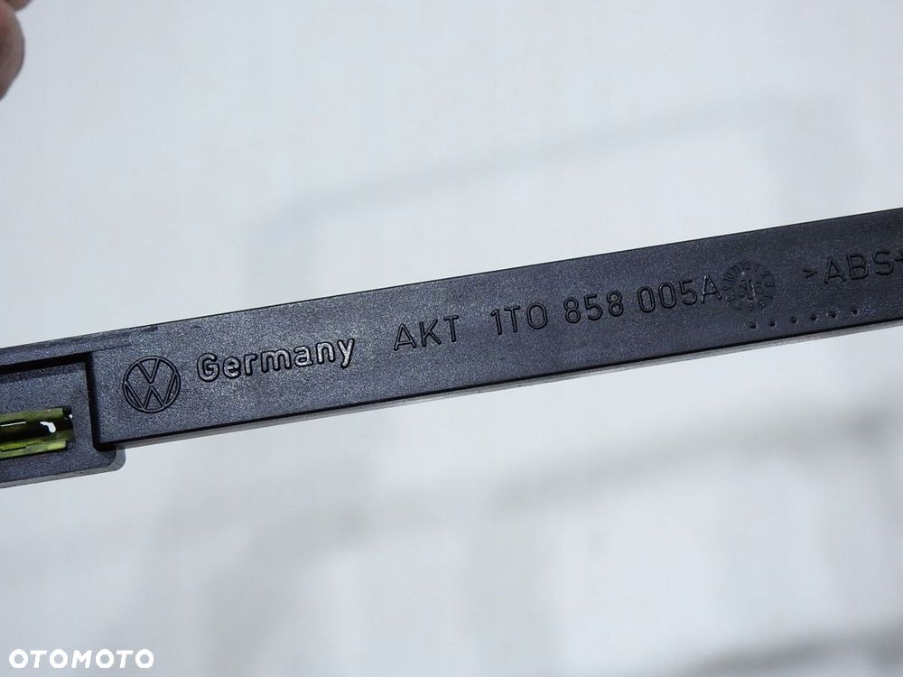 RAMKA RADIA KONSOLI VW TOURAN LIFT 1T0858005A - 7