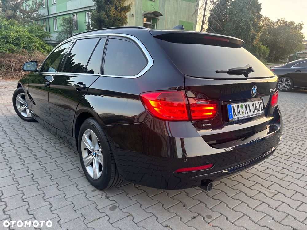 BMW Seria 3 318d DPF Touring Edition Sport - 5