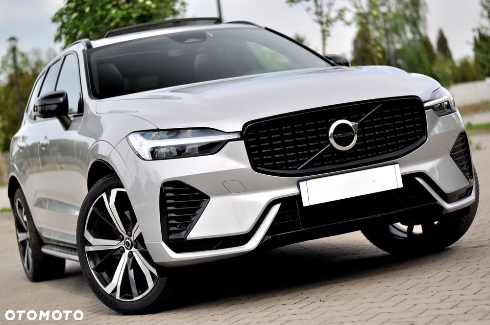 Volvo XC 60 T6 AWD Recharge Geartronic RDesign - 5