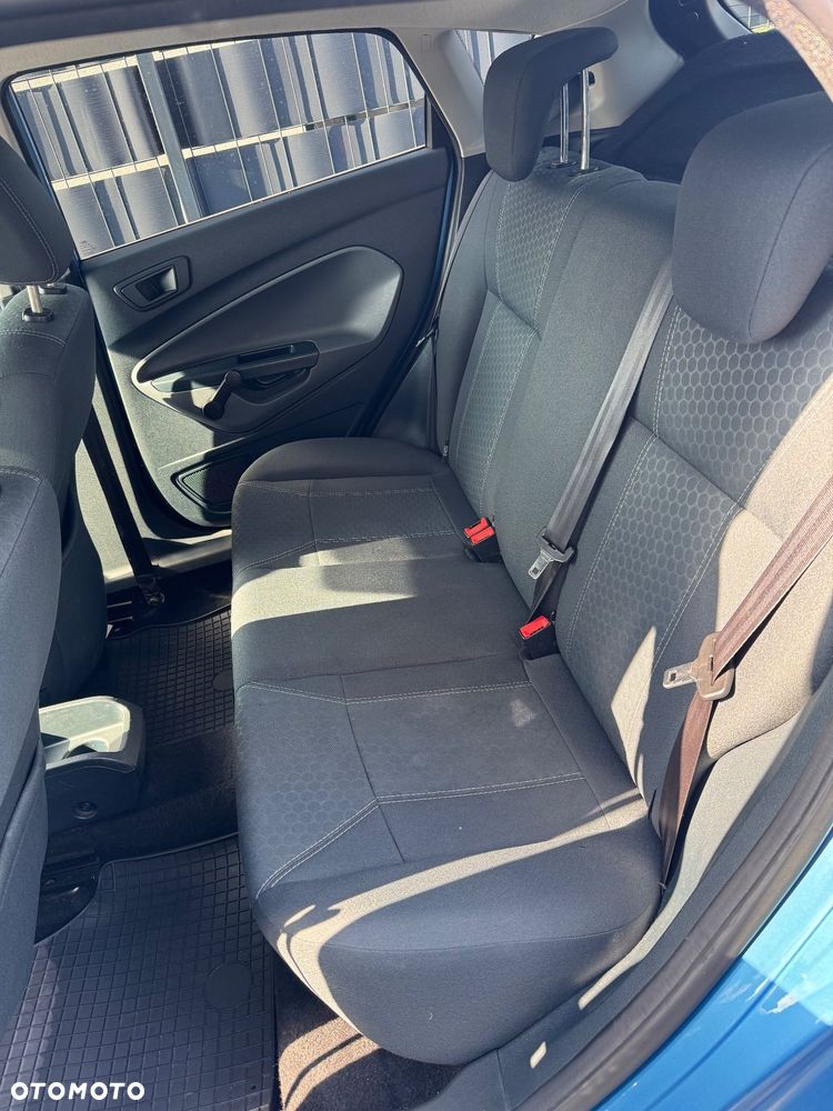 Ford Fiesta - 13