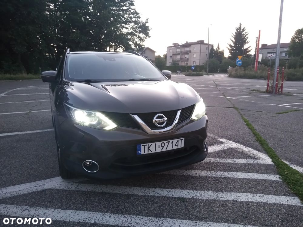 Nissan Qashqai 1.2 DIG-T Xtronic TEKNA - 6