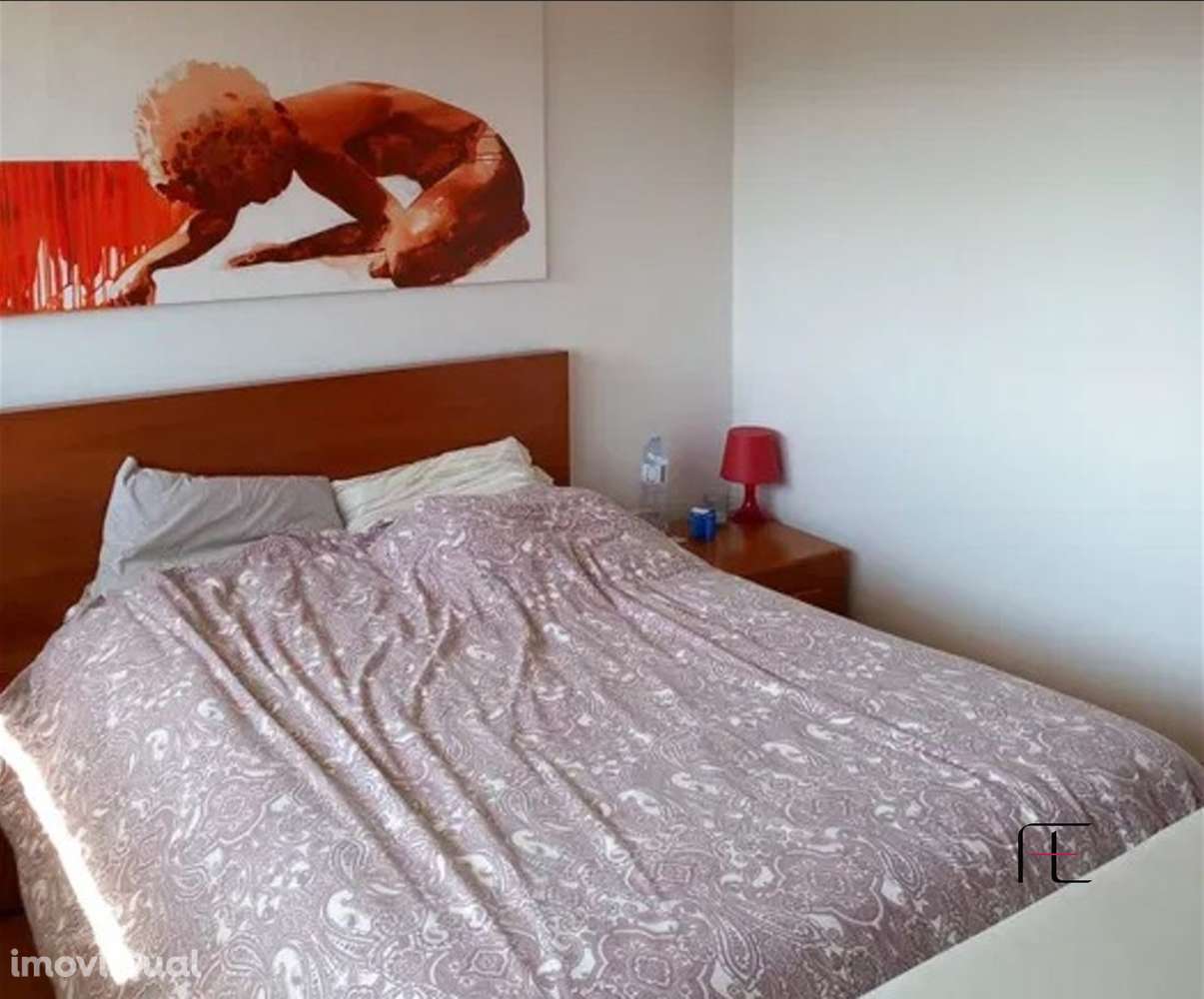 Moradia T3 de 3 frentes em Condomínio Fechado – Castêlo da Maia - Grande imagem: 3/20