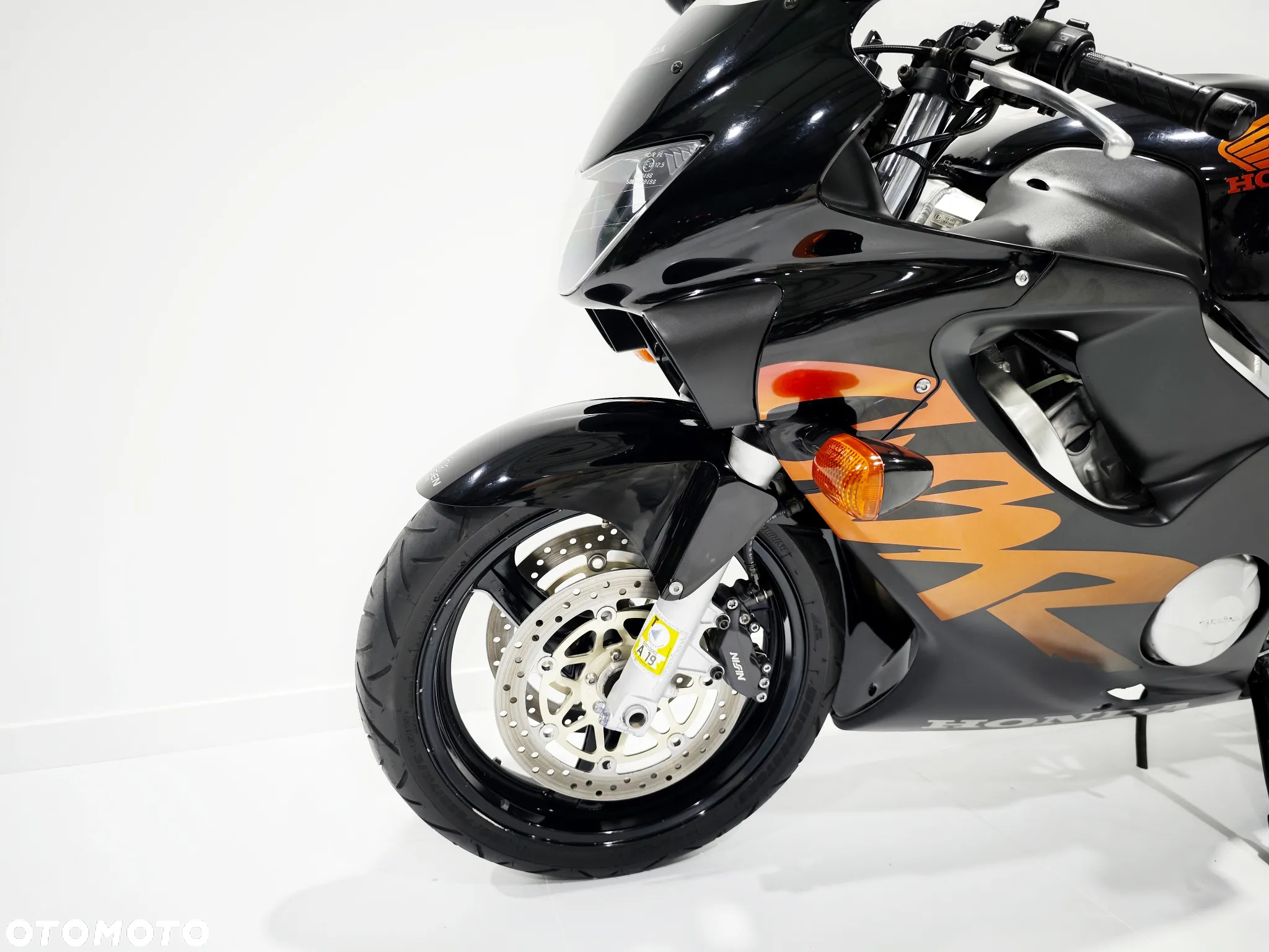 Honda CBR - 8