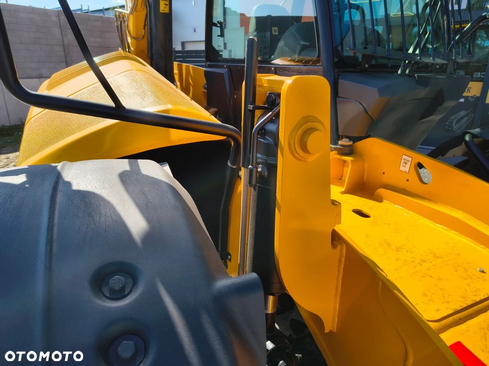 JCB 540-140 - 17